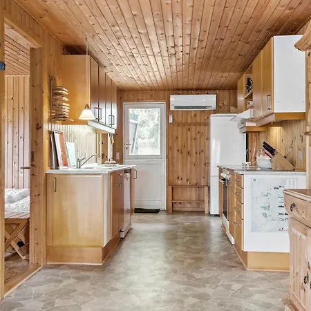 Cozy In Romo With Kitchen Rømø Kirkeby